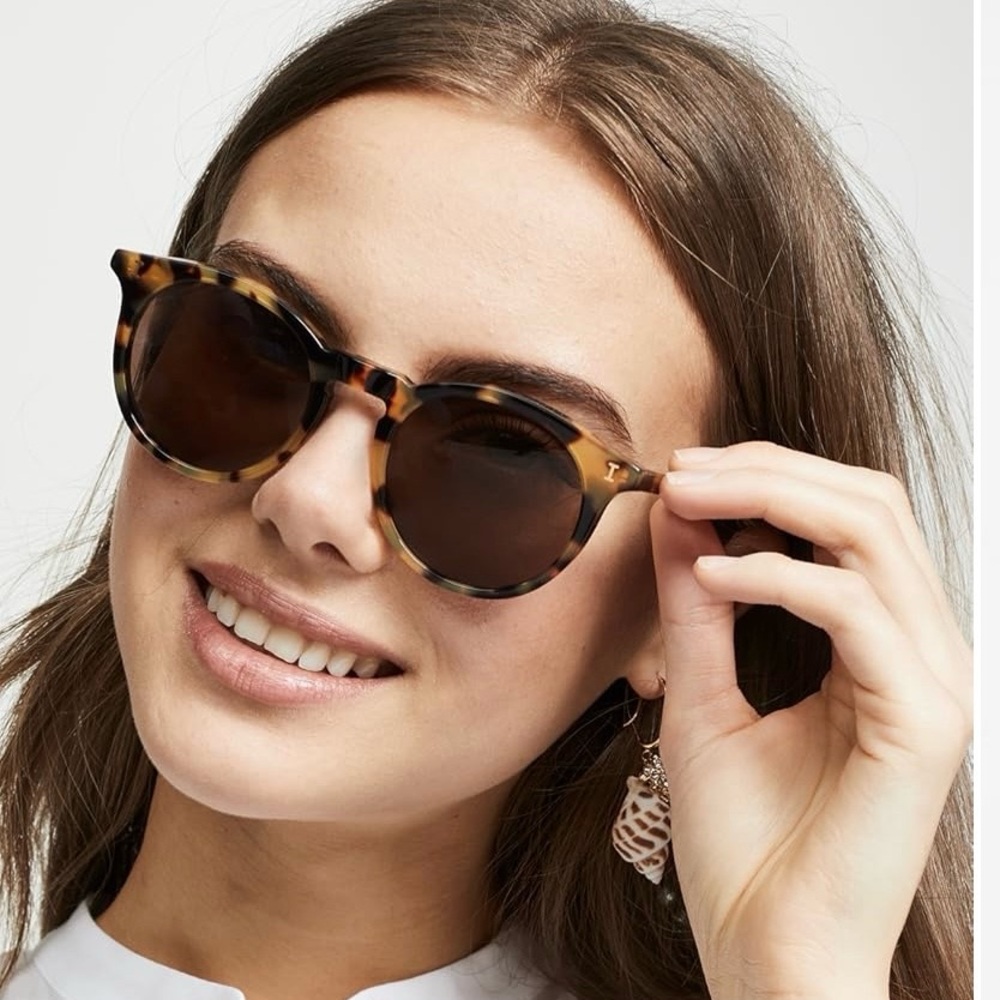 Illesteva Brown/grey Tortoise Sunglasses